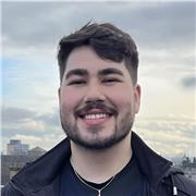 I am passionate about technology, music, and cooking. I like to teach and share my knowledge. I am an animated and cheerful person.